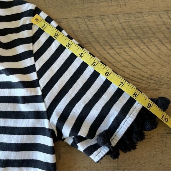 See and Be Seen Striped Top with Tassel Trim - S - Picture 7 of 10